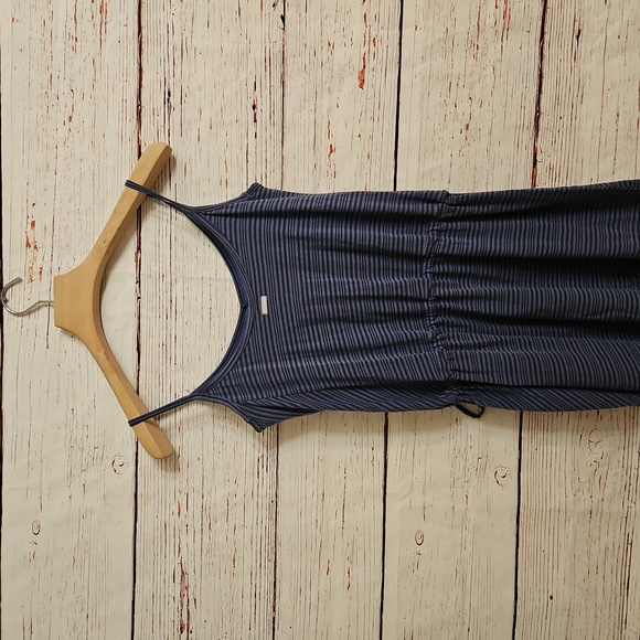 Columbia Omni wicked Stripe Dress - Picture 8 of 11